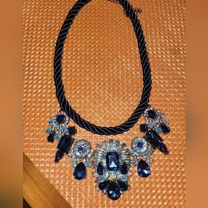 Elegant Blue and Silver Statement Necklace